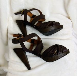 Shi Brown Platform Strappy Heels